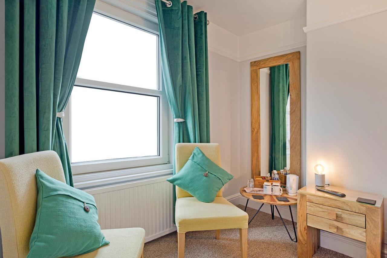 White Rose Guest House Filey Exteriör bild